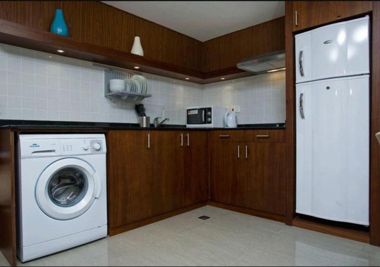 Phoenix Plaza Hotel Apartments Abu Zabi Zewnętrze zdjęcie