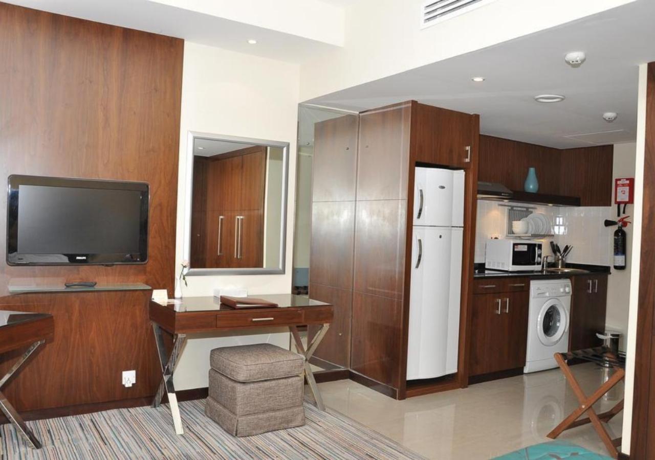 Phoenix Plaza Hotel Apartments Abu Zabi Zewnętrze zdjęcie