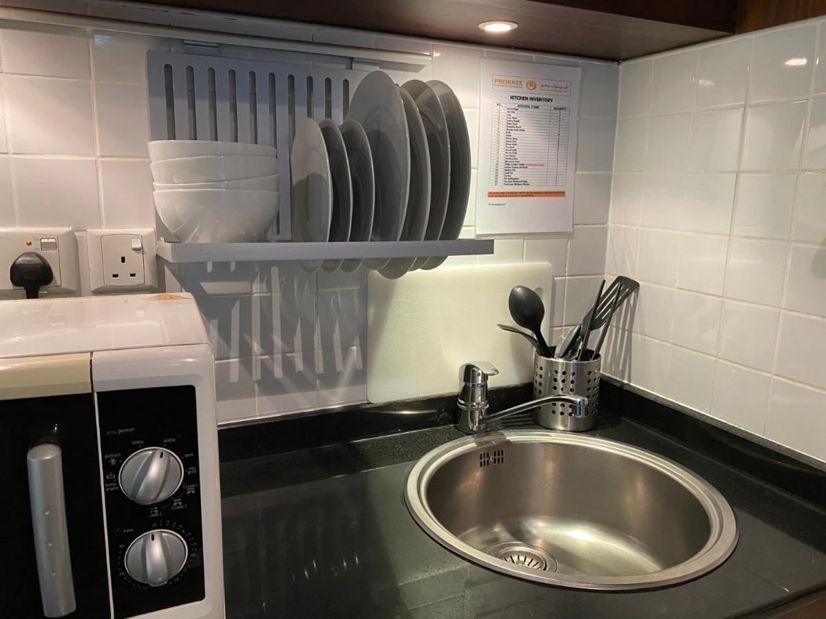 Phoenix Plaza Hotel Apartments Abu Zabi Zewnętrze zdjęcie