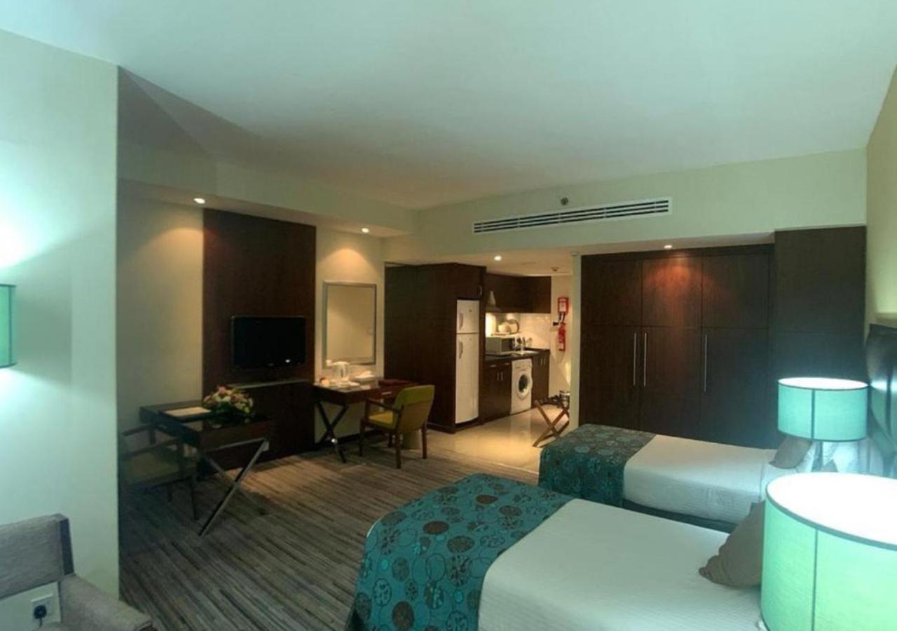 Phoenix Plaza Hotel Apartments Abu Zabi Zewnętrze zdjęcie