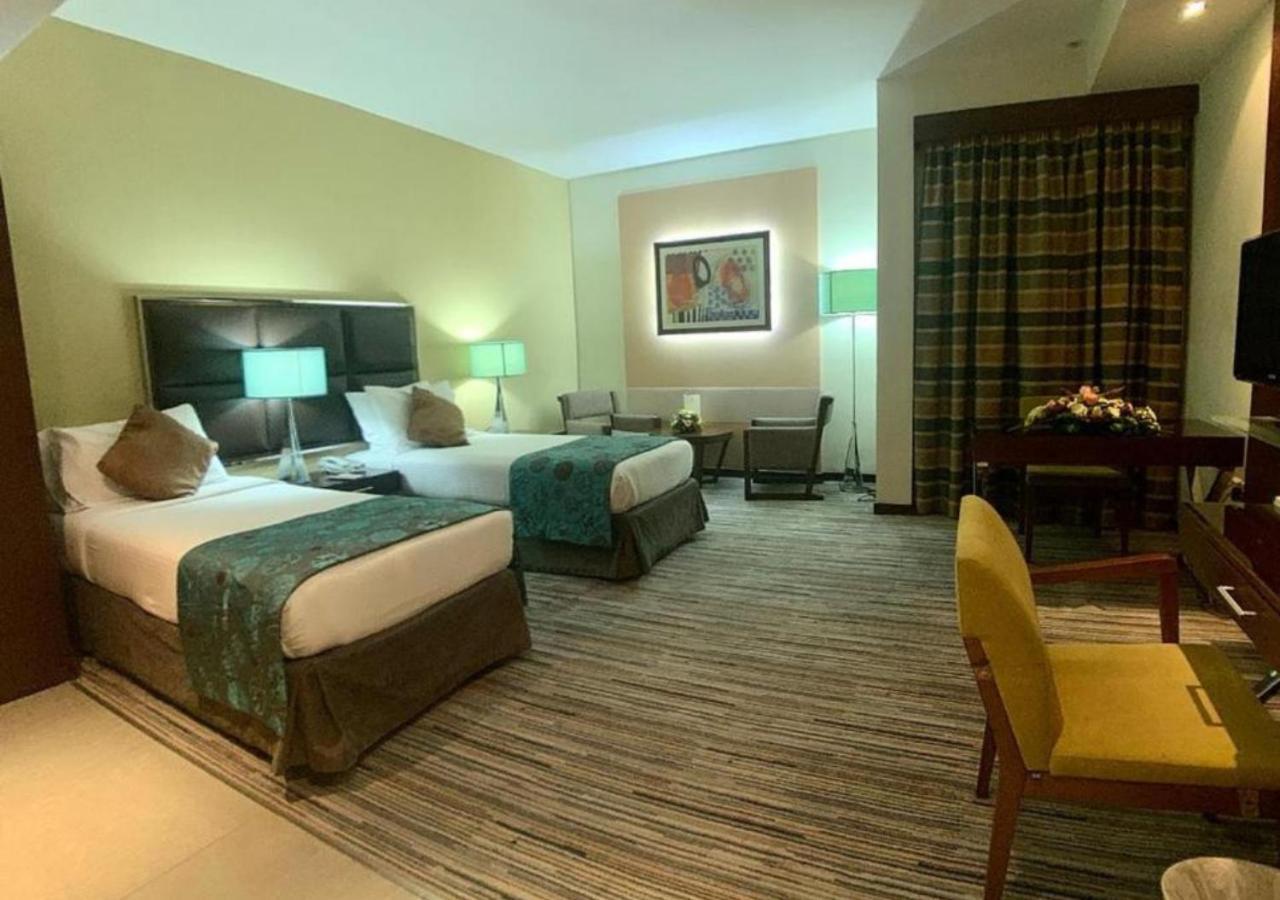 Phoenix Plaza Hotel Apartments Abu Zabi Zewnętrze zdjęcie
