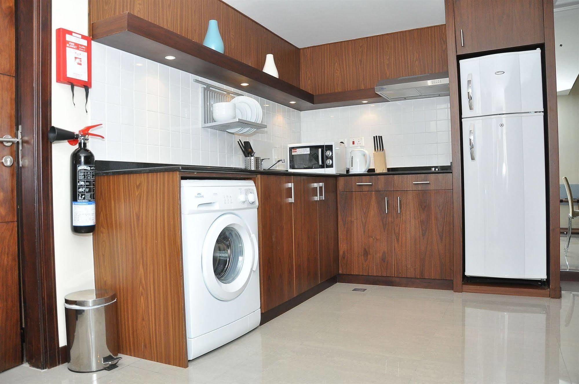 Phoenix Plaza Hotel Apartments Abu Zabi Zewnętrze zdjęcie