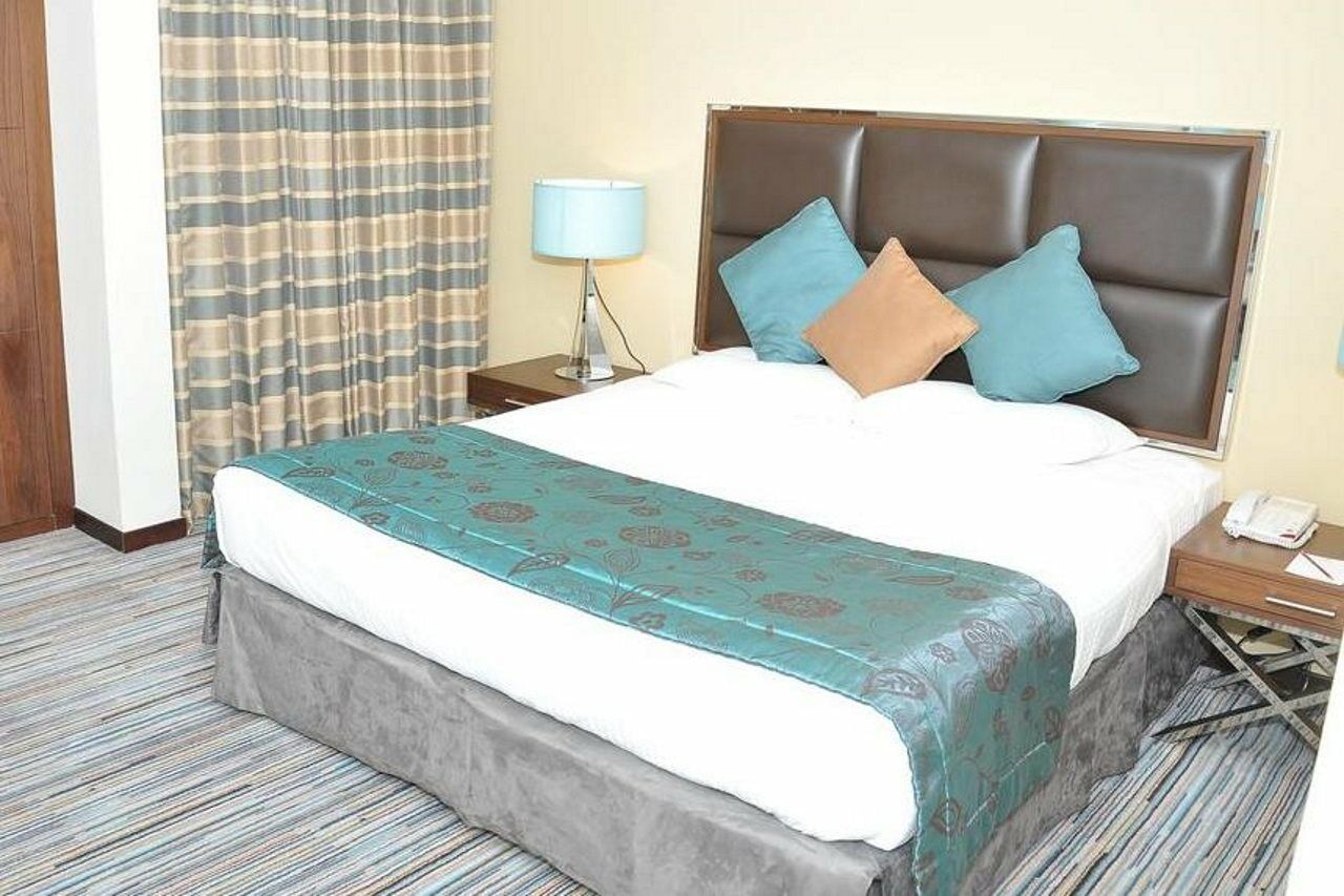 Phoenix Plaza Hotel Apartments Abu Zabi Zewnętrze zdjęcie